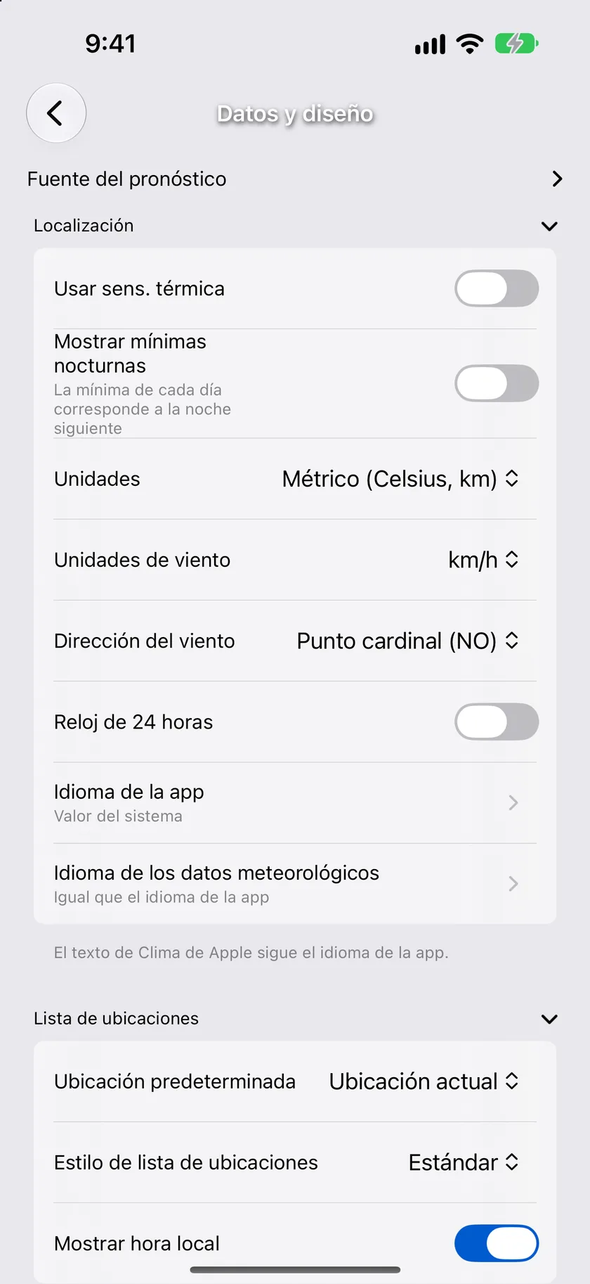La pantalla de configuración Datos y diseño con sus secciones que se pueden contraer