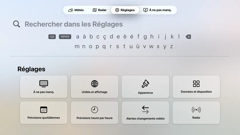 L’écran Réglages de l’Apple TV avec onze vignettes, d’À ne pas manquer à À propos et plus.