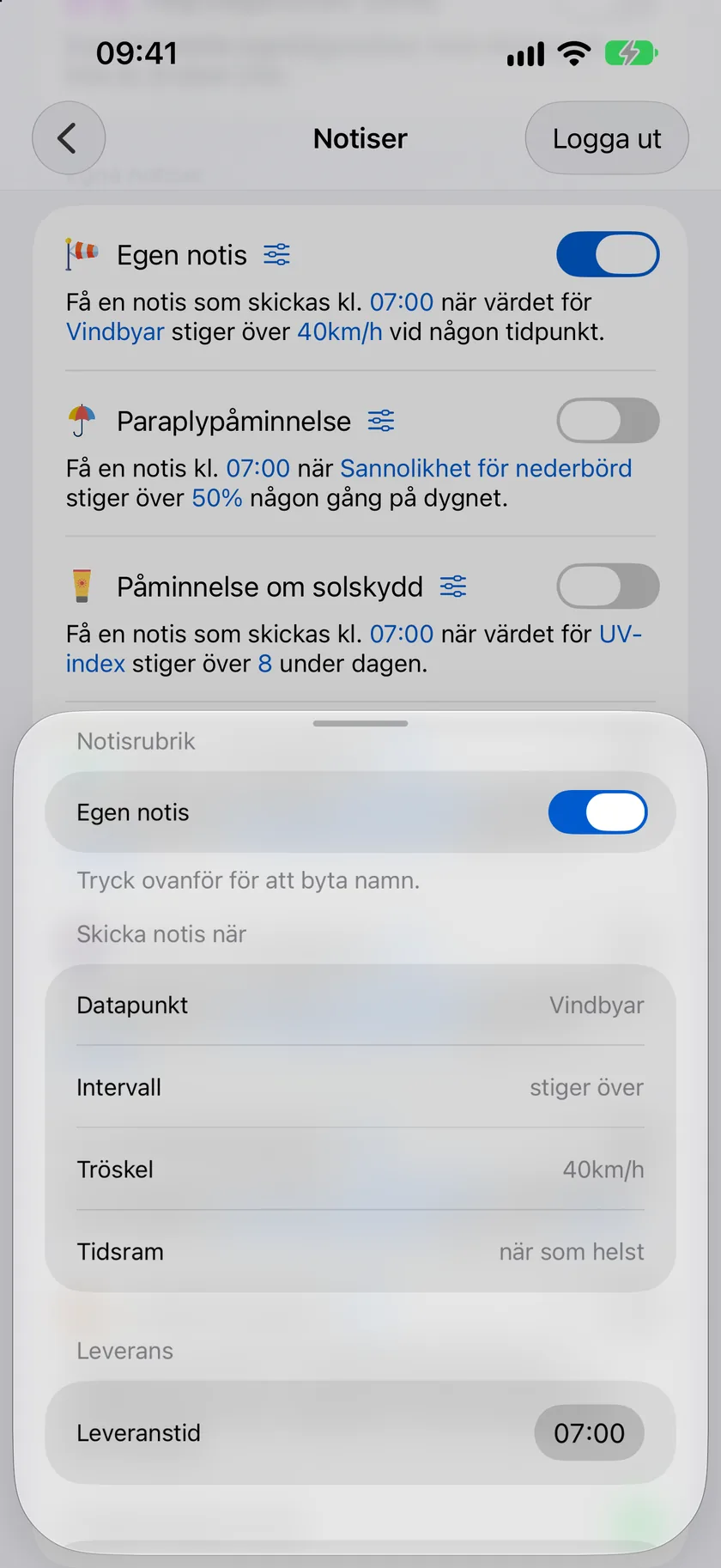 Redigeraren för anpassade notiser med Paraplypåminnelse – datapunkten Sannolikhet för nederbörd, stiger över 50 procent, när som helst, levereras kl. 07:00.