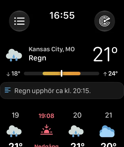 Huvudskärmen med förinställningen Snabbtitt – ett kompakt sidhuvud med Kansas City, Molnigt och 72 grader, en intervallstapel, en sammanfattning och timremsan som visar 14 till 17.